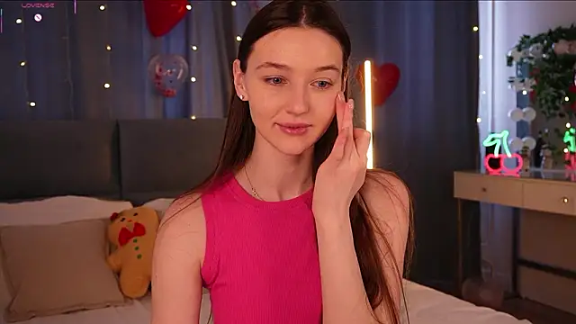 Snapshot of GeorginaDudley chatting on February 2026 07:15:02 AM GeorginaDudley online show from February 2026 07:15:02 AM