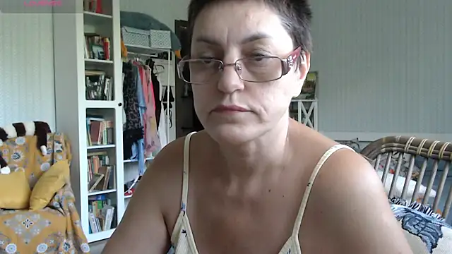 Soffya Soy online show from July 2026 04:07:01 AM