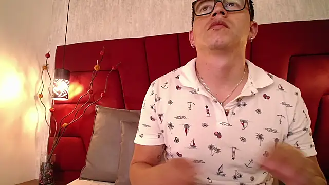 Freya and Freyr online show from January 2025 07:40:01 PM