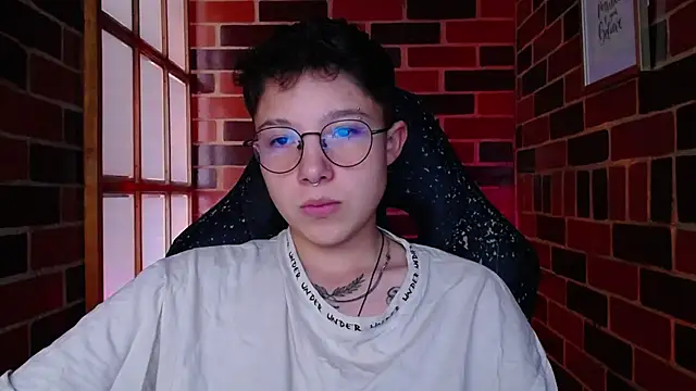 Snapshot of Rio_twrr chatting on February 2025 08:21:01 PM Rio twrr online show from February 2025 08:21:01 PM