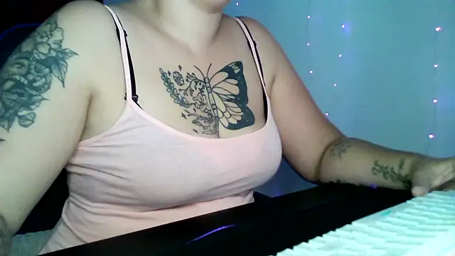 Snapshot of bunnyfox420 chatting on September 2025 04:51:02 PM bunnyfox420 online show from September 2025 04:51:02 PM