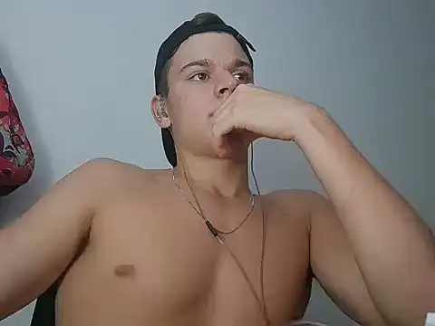 vitorsafado19 online show from March 2025 04:45:01 AM