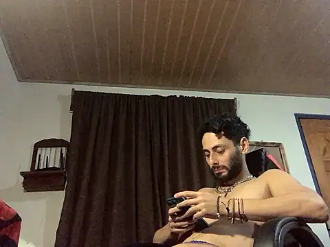 Snapshot of Nooneisthis chatting on May 2026 07:03:01 AM Nooneisthis online show from May 2026 07:03:01 AM