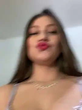 Snapshot of sofia_fiore4 chatting on January 2025 11:37:02 AM sofia fiore4 online show from January 2025 11:37:02 AM