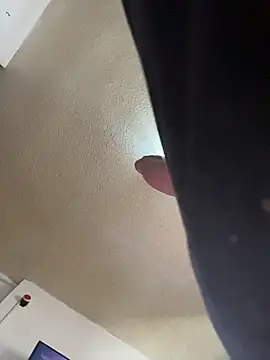 paullliliu online show from September 2025 10:03:02 PM