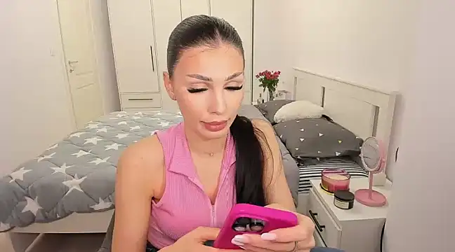 HelenShawn online show from March 2025 11:56:02 PM