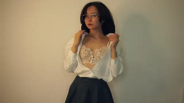 VeronaCritchlow online show from February 2025 01:21:02 PM