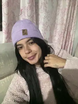 Snapshot of Madeline_Cooper08 chatting on February 2026 03:05:02 AM Madeline Cooper08 online show from February 2026 03:05:02 AM