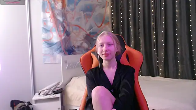 Snapshot of crystalyss chatting on January 2025 07:49:02 PM crystalyss online show from January 2025 07:49:02 PM