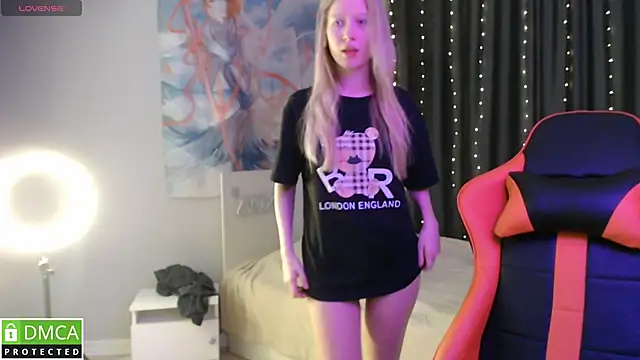 Snapshot of crystalyss chatting on February 2025 08:05:02 PM crystalyss online show from February 2025 08:05:02 PM