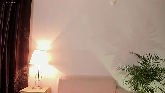 Hannah Jonhson online show from February 2026 03:33:02 AM