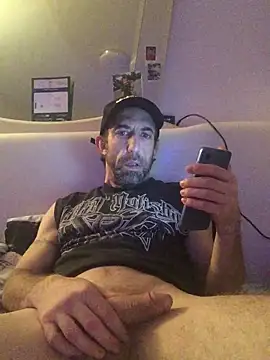 Pilote19 online show from November 2025 06:43:01 PM