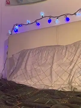 Snapshot of Pilote19 chatting on March 2026 07:15:01 AM Pilote19 online show from March 2026 07:15:01 AM