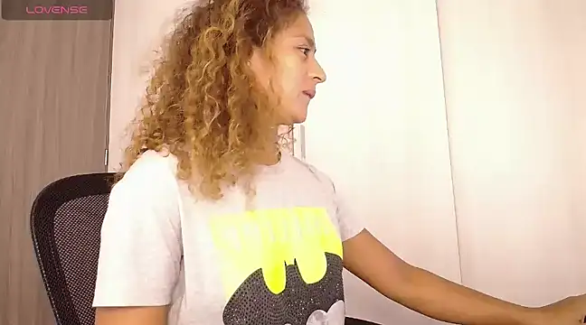 Zoedaniels online show from January 2025 05:49:02 PM