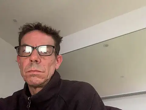 Kenhornu online show from March 2026 05:08:01 PM