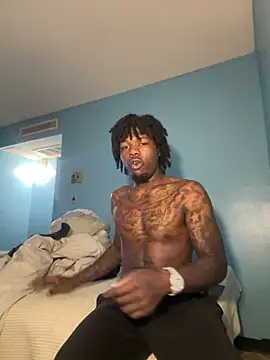 Snapshot of squirmxx10 chatting on March 2025 09:33:02 AM squirmxx10 online show from March 2025 09:33:02 AM