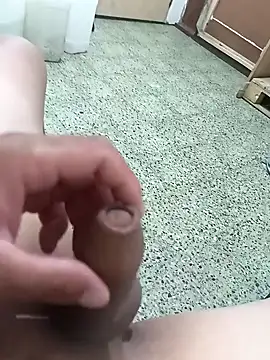 Snapshot of parejarica420 chatting on February 2025 04:04:01 AM parejarica420 online show from February 2025 04:04:01 AM