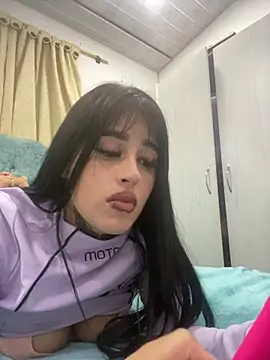 Girl milk7 online show from March 2025 04:25:01 AM