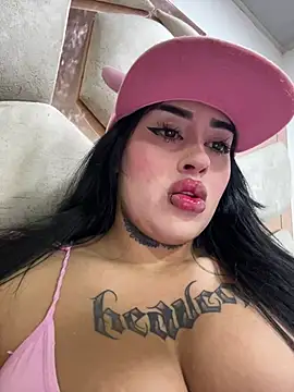 Girl milk7 online show from March 2026 06:19:02 AM