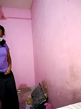 Snapshot of smiley_telugu chatting on March 2025 03:25:01 PM smiley telugu online show from March 2025 03:25:01 PM