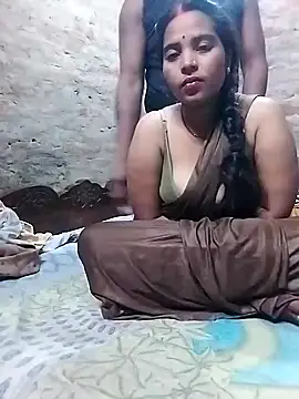 Snapshot of Simrandeshipp chatting on January 2025 05:13:01 PM Simrandeshipp online show from January 2025 05:13:01 PM