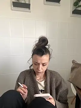 bunnythetailor online show from February 2025 01:17:02 PM