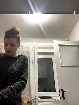 bunnythetailor online show from November 2025 04:46:01 PM