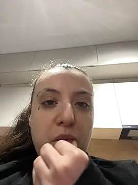 bunnythetailor online show from June 2026 06:32:02 PM