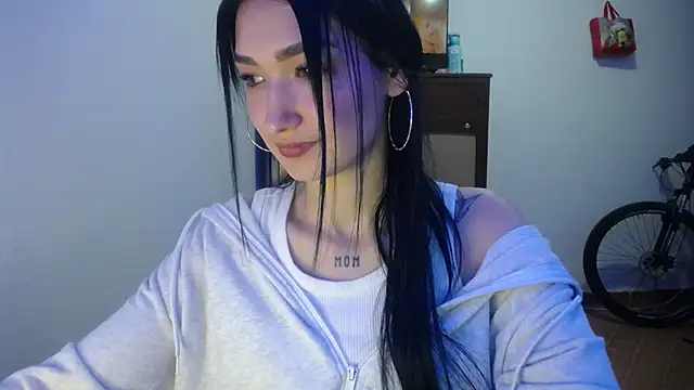 Snapshot of Sofii_cutee chatting on November 2025 09:48:02 PM Sofii cutee online show from November 2025 09:48:02 PM