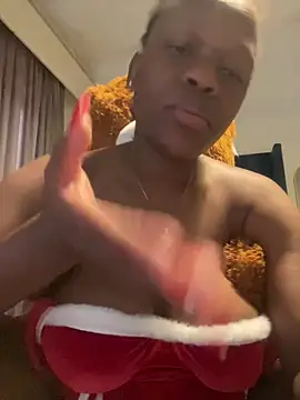 Snapshot of Boneca25 chatting on March 2025 06:22:01 PM Boneca25 online show from March 2025 06:22:01 PM