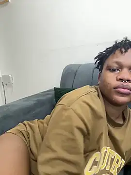 Snapshot of Boneca25 chatting on April 2026 10:51:01 AM Boneca25 online show from April 2026 10:51:01 AM