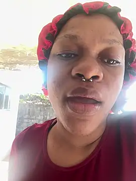 Boneca25 online show from May 2026 07:26:02 AM