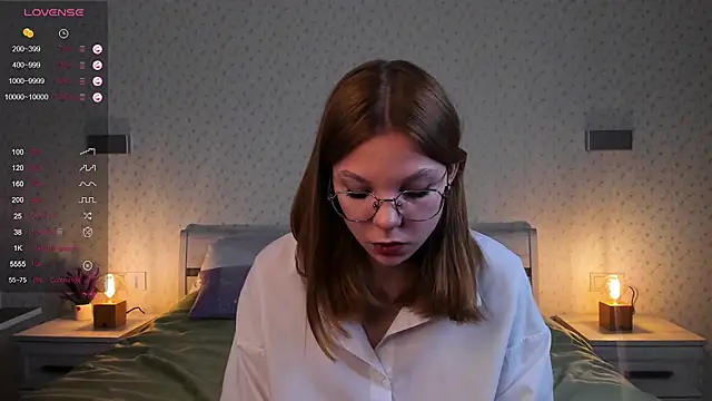 ElvinaBestwick online show from March 2025 03:26:01 PM