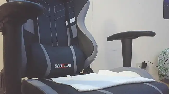 drakecumm690 online show from February 2025 07:55:02 AM