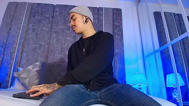 kaletattoo online show from April 2026 10:54:02 AM