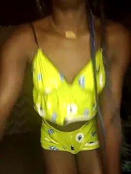 emily2000 online show from February 2025 09:32:02 PM