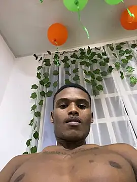 Snapshot of kenner_jacksom chatting on March 2025 11:27:01 PM kenner jacksom online show from March 2025 11:27:01 PM