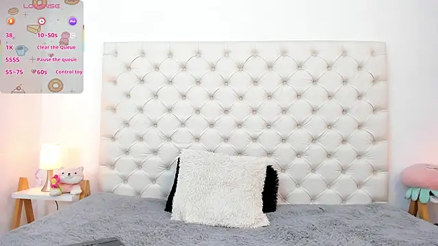 esmeralda06 online show from January 2026 04:31:02 PM