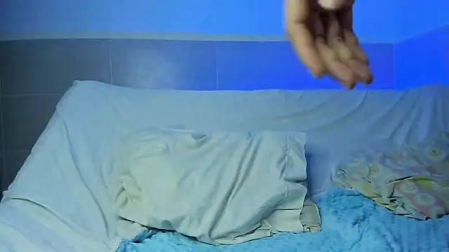 Ximena  1 online show from March 2025 12:09:02 PM