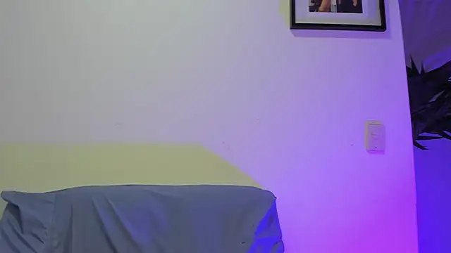 vicky  skinny 1 online show from March 2025 12:09:02 PM