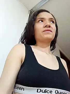 AmbarVanucci online show from November 2025 03:49:01 AM