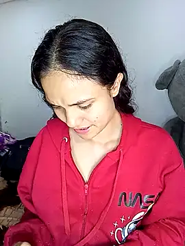 AmbarVanucci online show from November 2025 04:19:02 PM