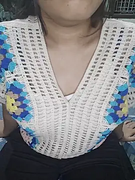 JANVI MISHRA1 online show from April 2026 04:38:02 PM