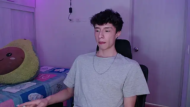 Juanmres online show from April 2026 03:38:02 PM