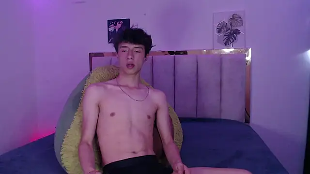 Juanmres online show from May 2026 06:58:02 PM