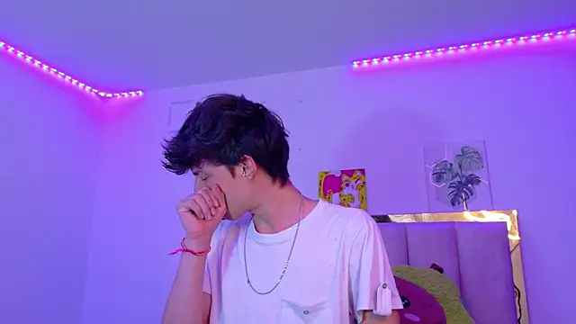 Juanmres online show from May 2026 10:19:01 PM