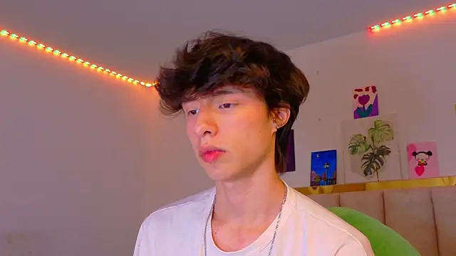 Juanmres online show from July 2026 06:31:01 PM