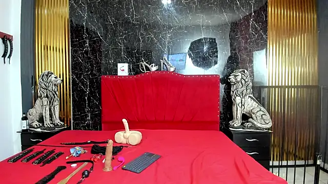 Snapshot of _nicolesweet chatting on April 2026 07:53:01 PM nicolesweet online show from April 2026 07:53:01 PM