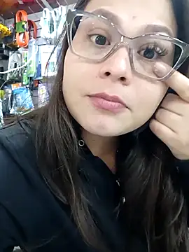 Vale Saenzz online show from March 2026 09:41:01 PM