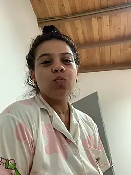 Snapshot of Emily_rivera78 chatting on January 2025 02:30:02 PM Emily rivera78 online show from January 2025 02:30:02 PM